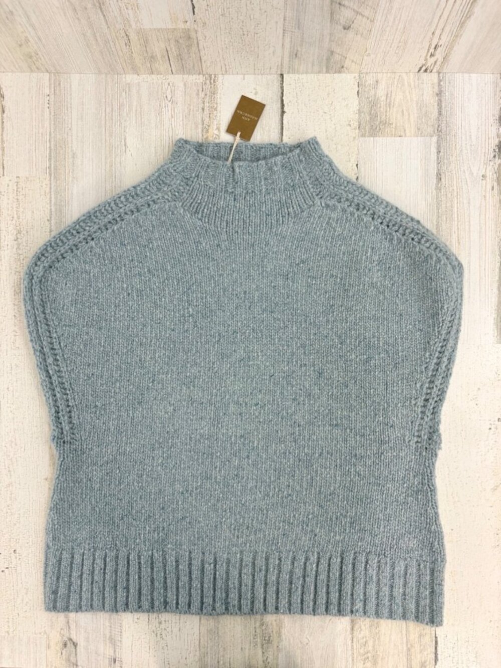 Ann Mashburn Sz M Cashmere Athena Sweater Vest Top NWT
